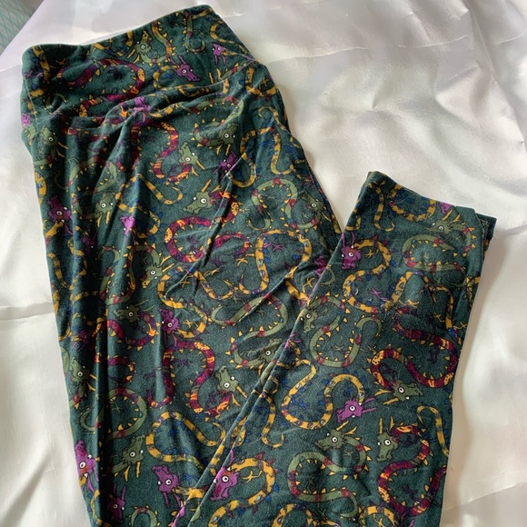 LuLaRoe TC Leggings - Dragon Print - Picture 1 of 1